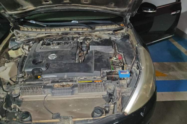 Used Nissan Teana 2010 2.5L XL Anniversary Edition Engine Bay Left