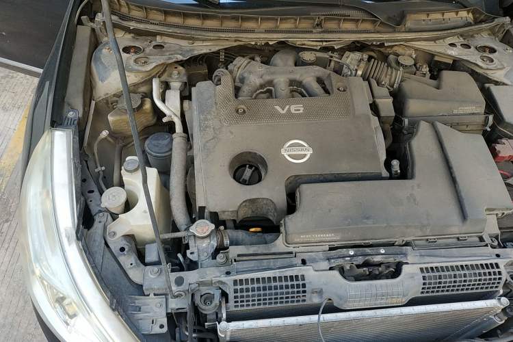 Used Nissan Teana 2010 2.5L XL Anniversary Edition Engine Bay Right