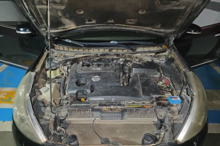 Used Nissan Teana 2010 2.5L XL Anniversary Edition Engine Bay
