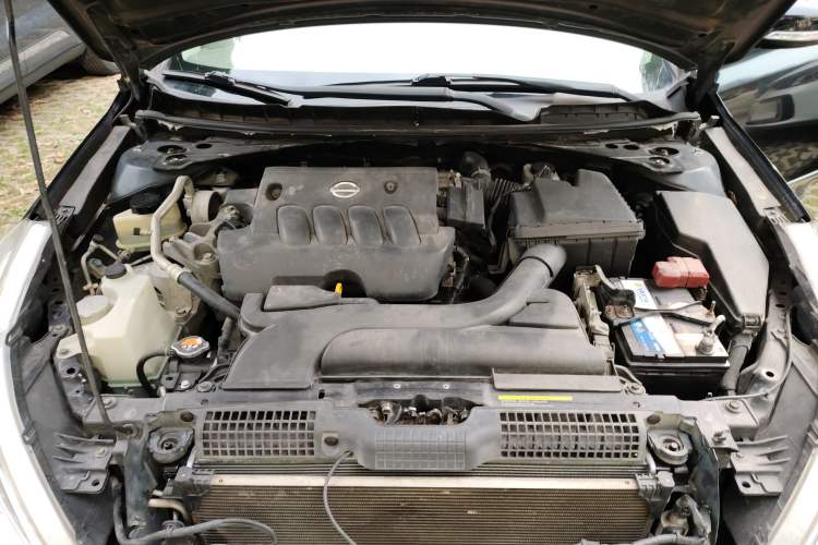 Used Nissan Teana 2010 2.0L XL Anniversary Edition Engine Bay