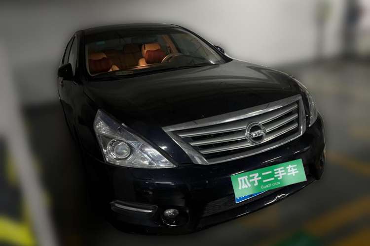 Used Nissan Teana 2010 2.5L XL Anniversary Edition Front Right 45 Deg