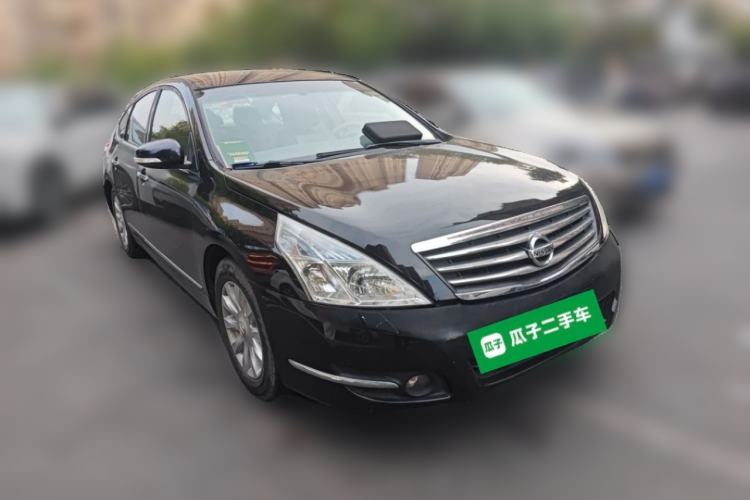 Used Nissan Teana 2010 2.5L XL Anniversary Edition Front Right 45 Deg