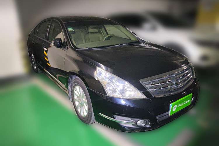 Used Nissan Teana 2010 2.5L XL Anniversary Edition Front Right 45 Deg