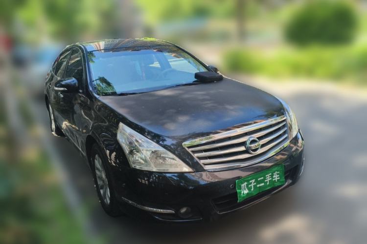 Used Nissan Teana 2010 2.5L XL Anniversary Edition Front Right 45 Deg