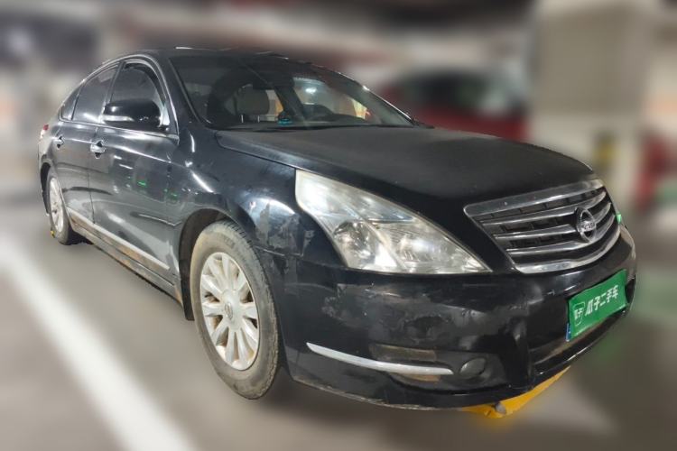 Used Nissan Teana 2010 2.0L XL Anniversary Edition Front Right 45 Deg