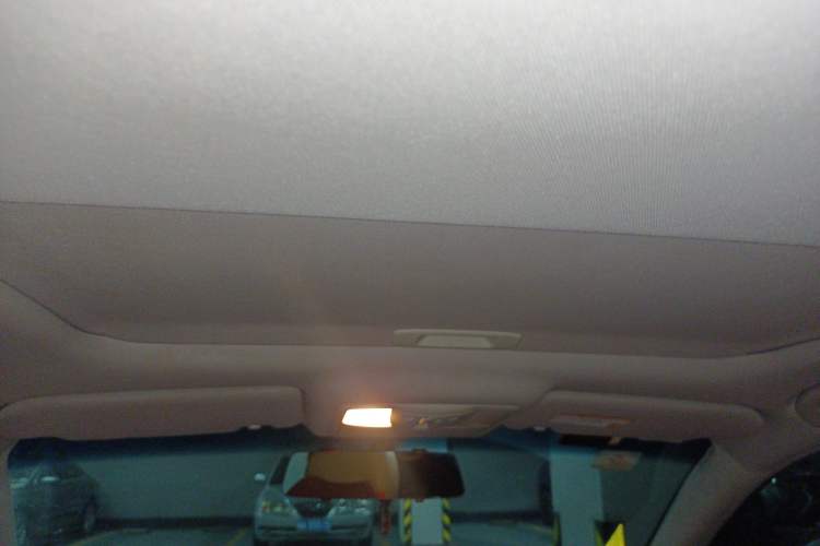 Used Nissan Teana 2010 2.5L XL Anniversary Edition Headliner