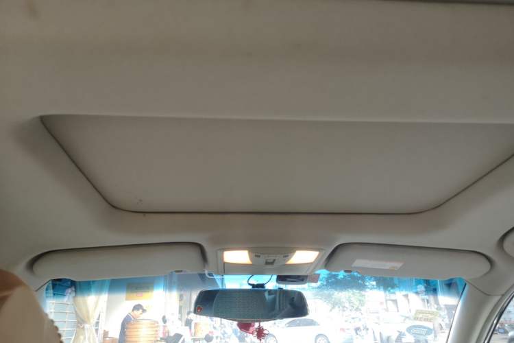 Used Nissan Teana 2010 2.5L XL Anniversary Edition Headliner
