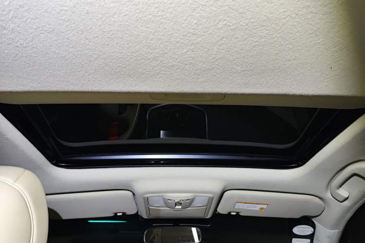 Used Nissan Teana 2010 2.5L XL Anniversary Edition Headliner