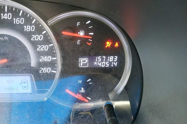 Used Nissan Teana 2010 2.5L XL Anniversary Edition Odometer Close Up