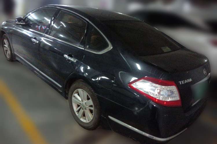 Used Nissan Teana 2010 2.5L XL Anniversary Edition Rear Left 45 Deg