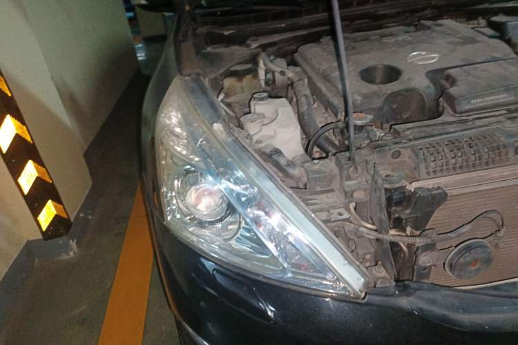 Used Nissan Teana 2010 2.5L XL Anniversary Edition Right Front Headlight