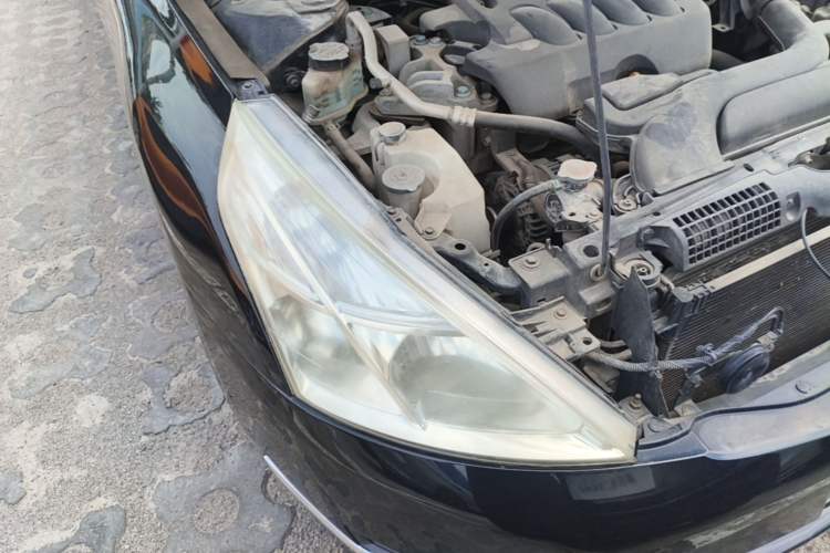 Used Nissan Teana 2010 2.0L XL Anniversary Edition Right Front Headlight