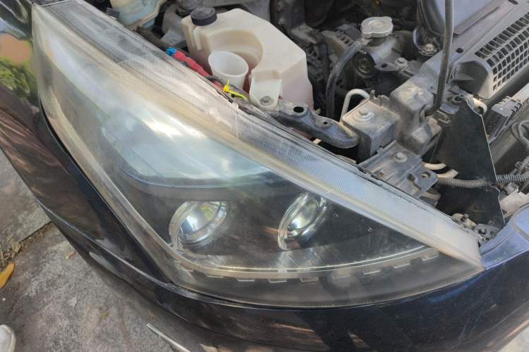 Used Nissan Teana 2010 2.0L XL Anniversary Edition Right Front Headlight
