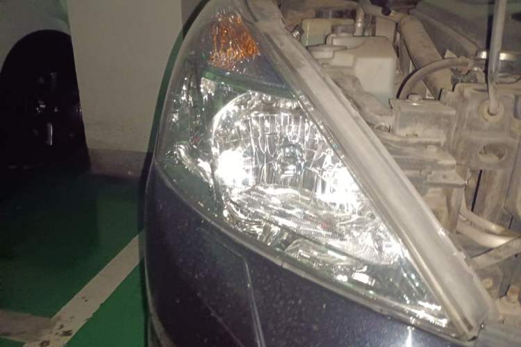 Used Nissan Teana 2010 2.5L XL Anniversary Edition Right Front Headlight