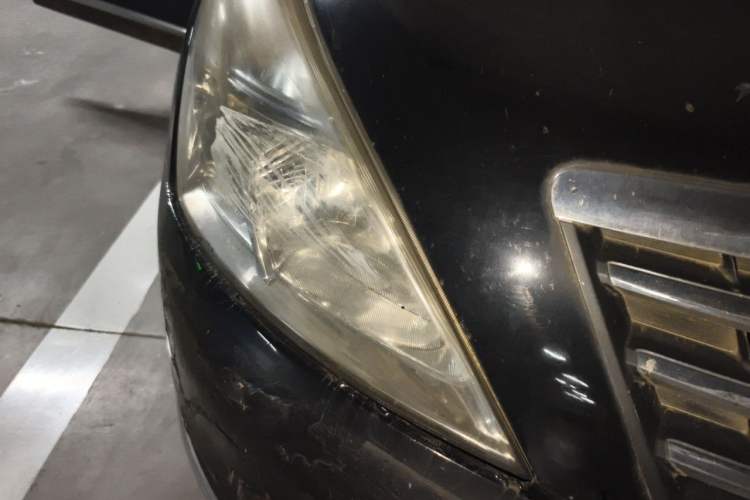 Used Nissan Teana 2010 2.0L XL Anniversary Edition Right Front Headlight