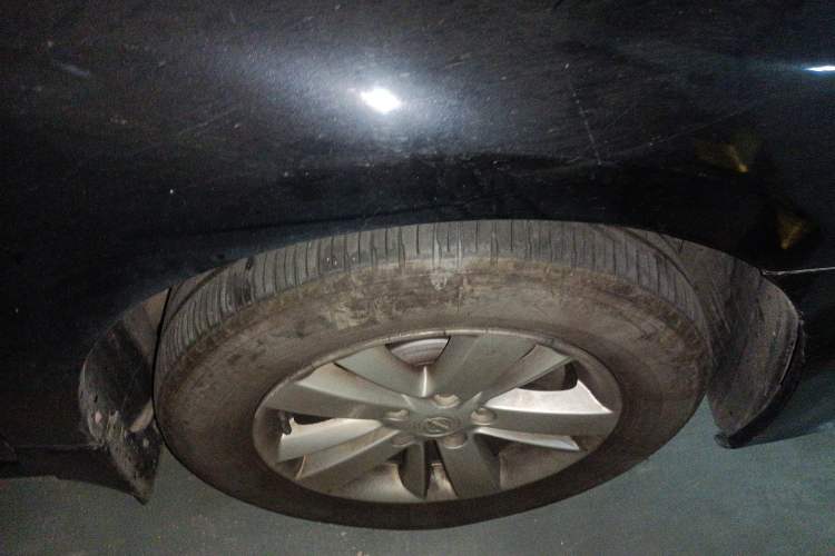 Used Nissan Teana 2010 2.5L XL Anniversary Edition Right Front Wheel Hub