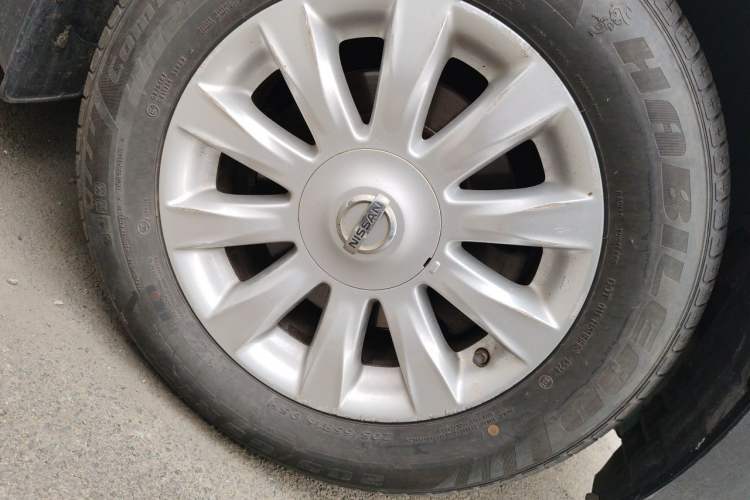Used Nissan Teana 2010 2.5L XL Anniversary Edition Right Front Wheel Hub