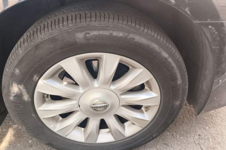 Used Nissan Teana 2010 2.5L XL Anniversary Edition Right Front Wheel Hub