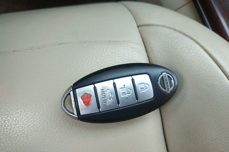 Used Nissan Teana 2010 2.5L XL Anniversary Edition Vehicle Key
