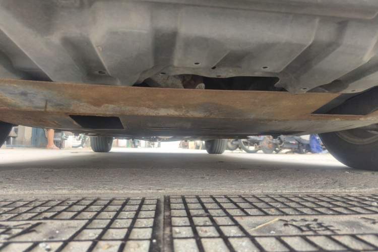 Used Nissan Teana 2010 2.5L XL Anniversary Edition Chassis Front