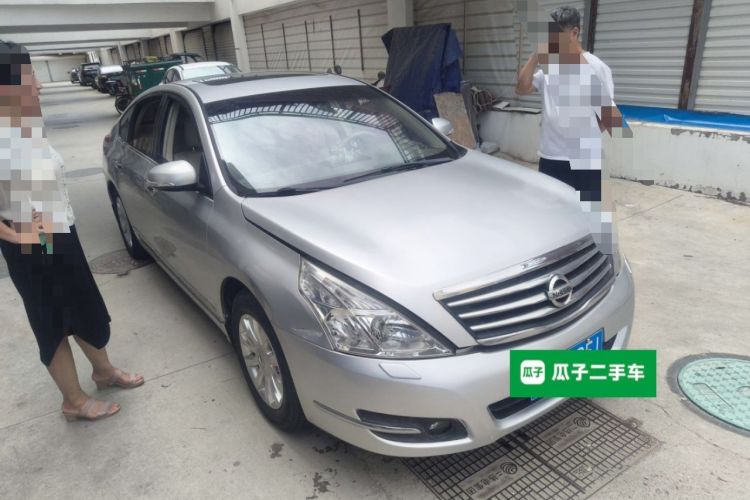 Used Nissan Teana 2010 2.5L XL Anniversary Edition Front Right 45 Deg