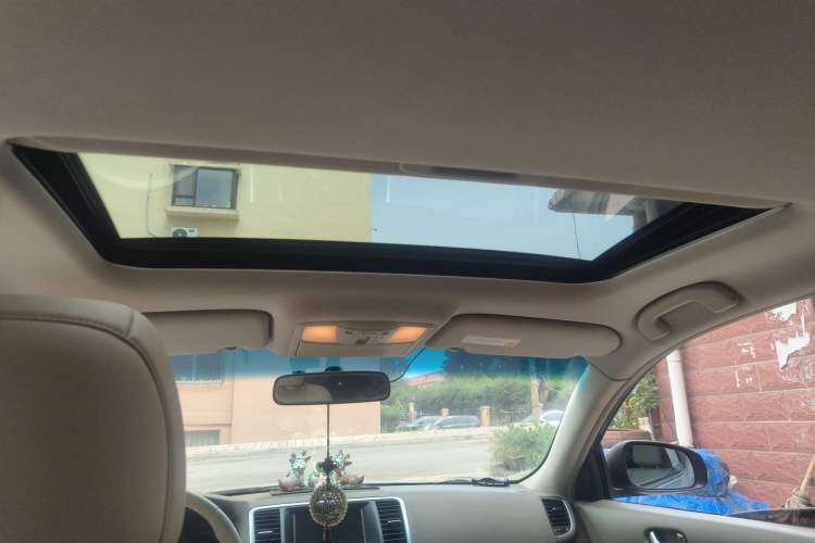 Used Nissan Teana 2010 2.5L XL Anniversary Edition Headliner
