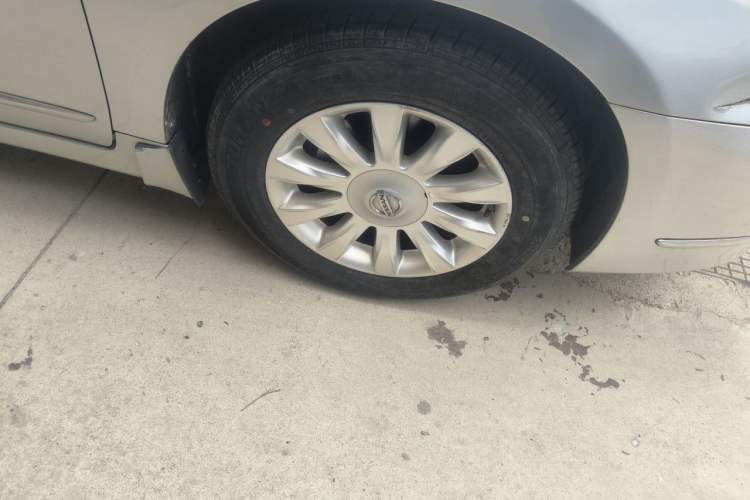 Used Nissan Teana 2010 2.5L XL Anniversary Edition Right Front Wheel Hub