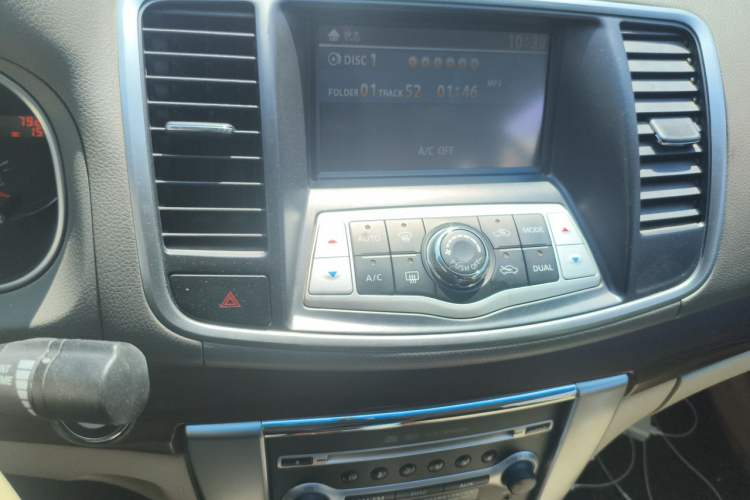 Used Nissan Teana 2010 2.0L XL Anniversary Edition Audio And AC Panel