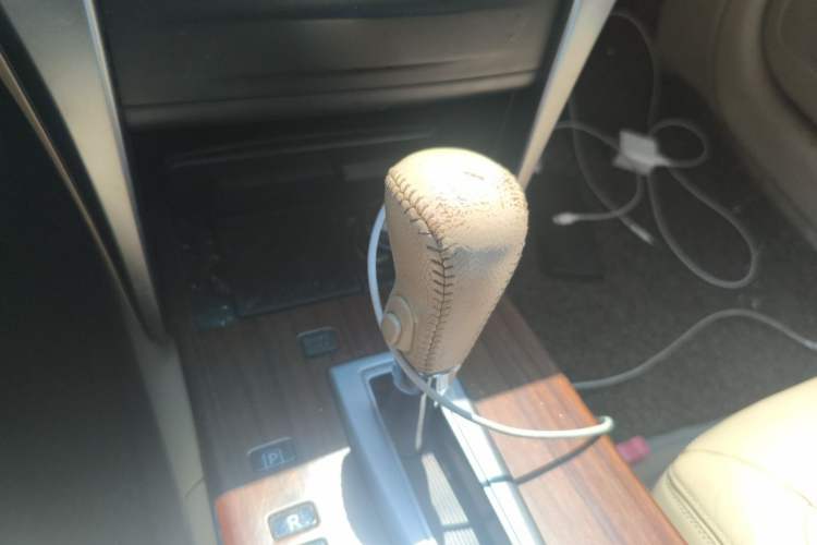 Used Nissan Teana 2010 2.0L XL Anniversary Edition Gear Lever