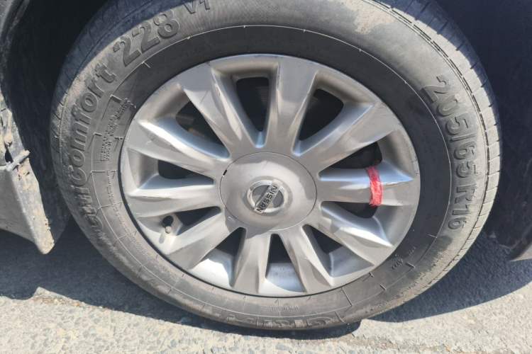 Used Nissan Teana 2010 2.0L XL Anniversary Edition Right Front Wheel Hub