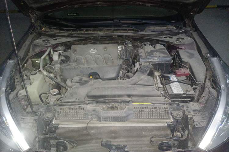 Used Nissan Teana 2010 2.0L XL Anniversary Edition Engine Bay