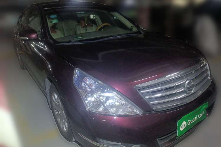 Used Nissan Teana 2010 2.0L XL Anniversary Edition Front Right 45 Deg