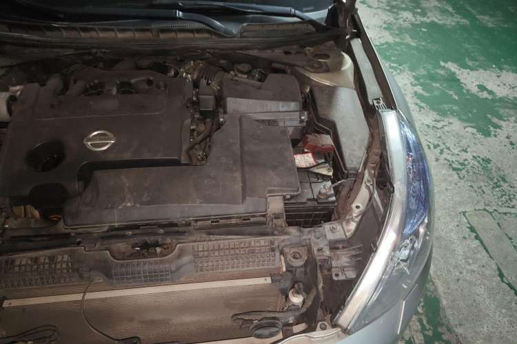 Used Nissan Teana 2010 2.5L XL Anniversary Edition Engine Bay Left