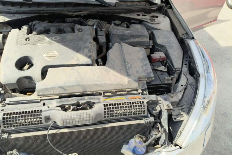 Used Nissan Teana 2010 2.5L XL Anniversary Edition Engine Bay Left