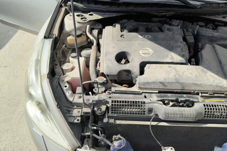 Used Nissan Teana 2010 2.5L XL Anniversary Edition Engine Bay Right