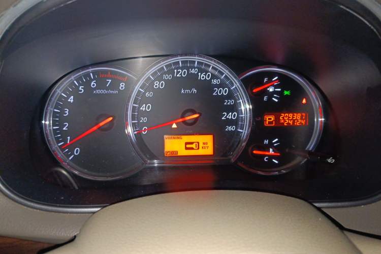 Used Nissan Teana 2010 2.0L XL Anniversary Edition Instrument Cluster