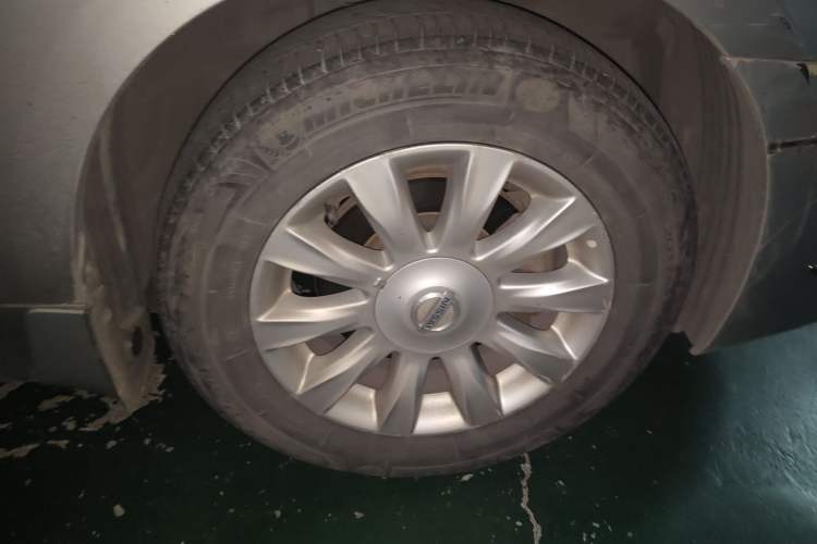 Used Nissan Teana 2010 2.5L XL Anniversary Edition Right Front Wheel Hub