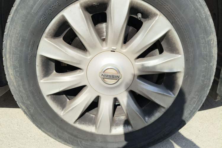 Used Nissan Teana 2010 2.5L XL Anniversary Edition Right Front Wheel Hub
