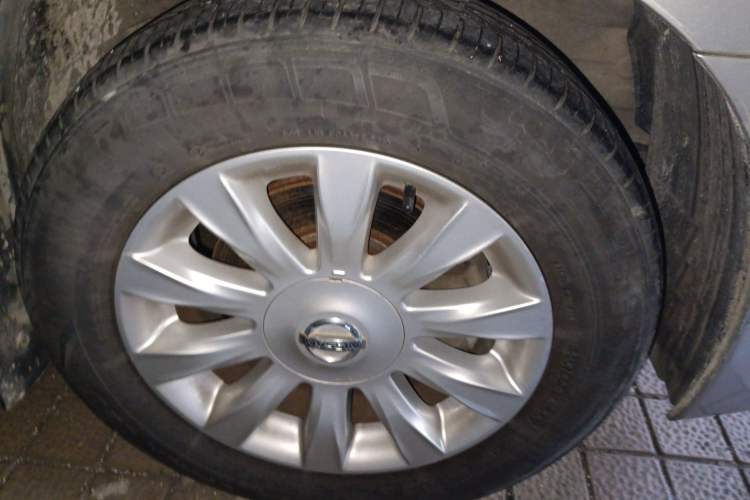 Used Nissan Teana 2010 2.0L XL Anniversary Edition Right Front Wheel Hub