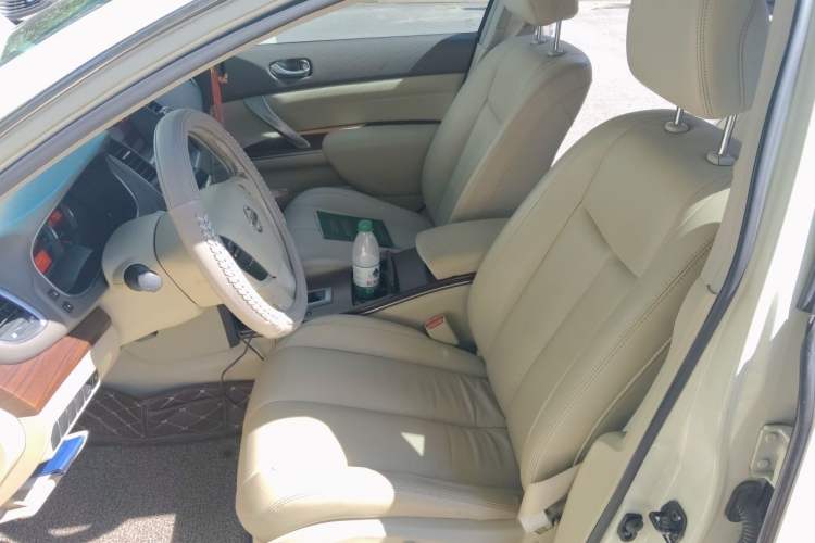 Used Nissan Teana 2010 2.5L XL Anniversary Edition Left Front Seat