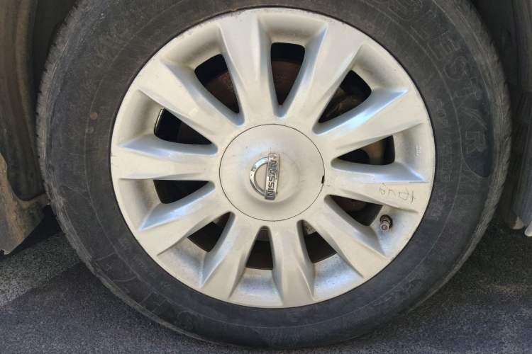 Used Nissan Teana 2010 2.5L XL Anniversary Edition Right Front Wheel Hub