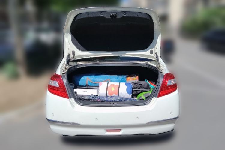Used Nissan Teana 2010 2.5L XL Anniversary Edition Trunk