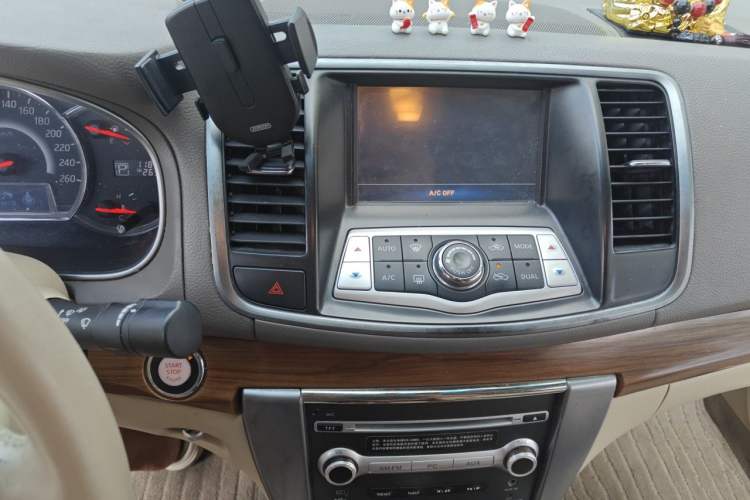 Used Nissan Teana 2011 2.5L XL Glory Edition Audio And AC Panel