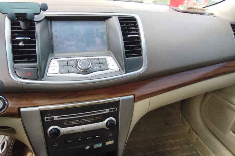 Used Nissan Teana 2011 2.5L XL Glory Edition Audio And AC Panel