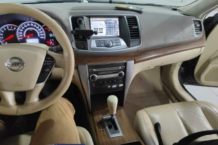 Used Nissan Teana 2011 2.5L XL Glory Edition Audio And AC Panel