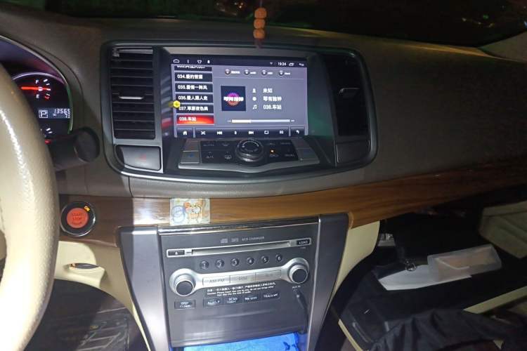 Used Nissan Teana 2011 2.5L XL Advanced Edition Audio And AC Panel