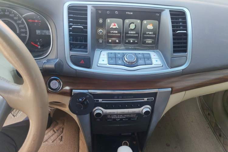 Used Nissan Teana 2011 2.0L XL Comfort Edition Audio And AC Panel