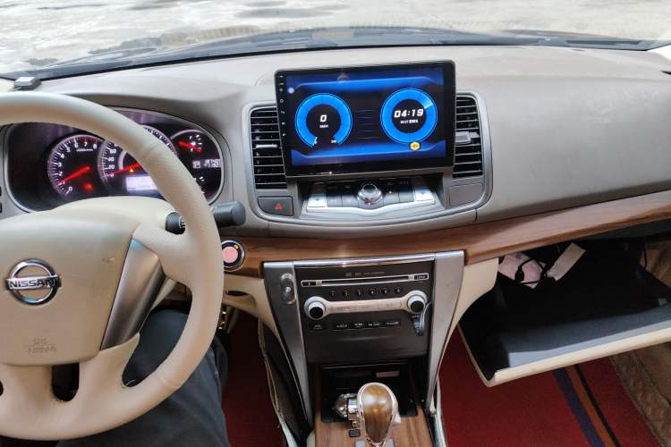Used Nissan Teana 2011 2.0L XL Comfort Edition Audio And AC Panel