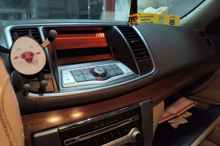 Used Nissan Teana 2011 2.0L XL Comfort Edition Audio And AC Panel