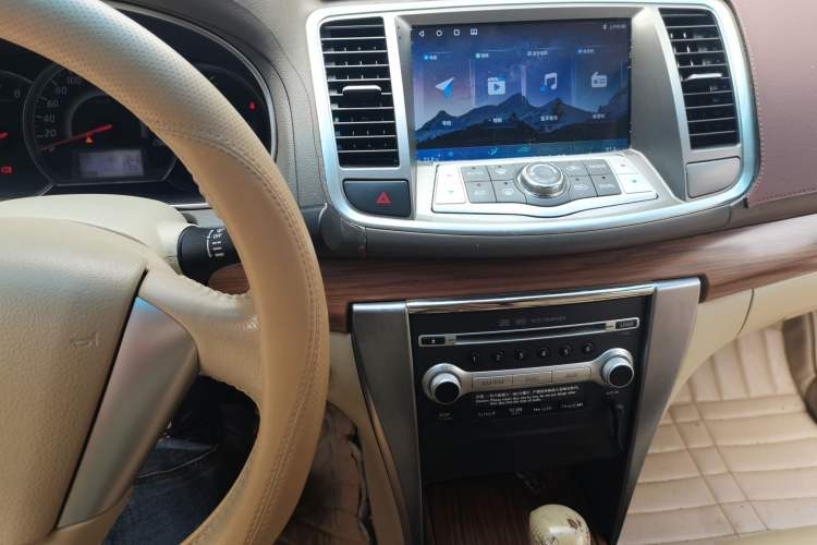 Used Nissan Teana 2011 2.0L XL Comfort Edition Audio And AC Panel